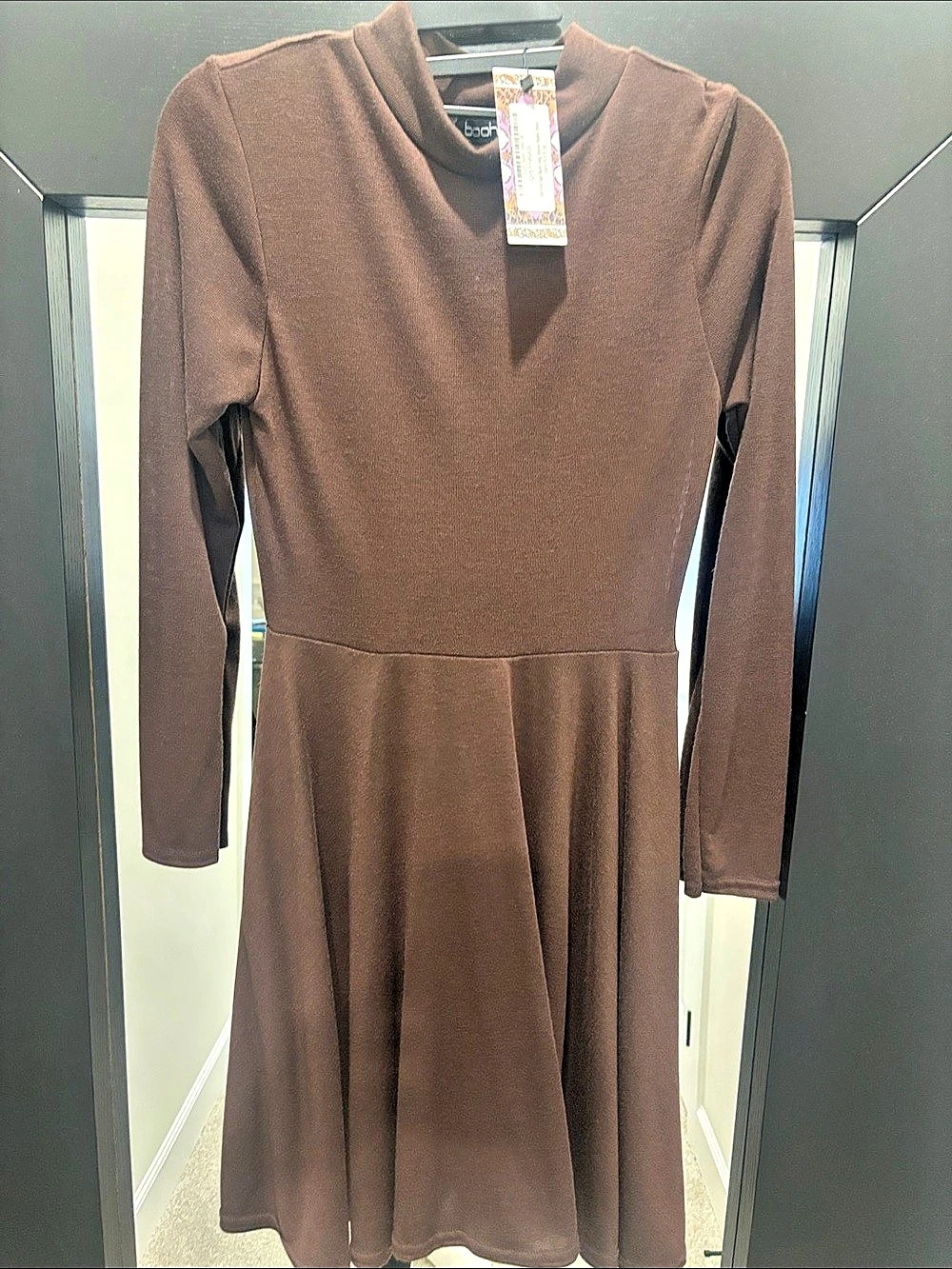 boohoo Long Sleeve Mini Dress in Brown Size Medium NWT
